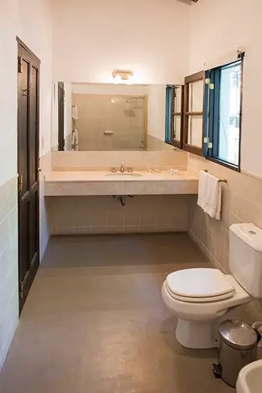 Baño de habitación de Postales del Nunca Jamás.